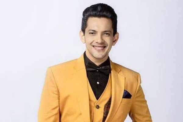 Aditya Narayan Age